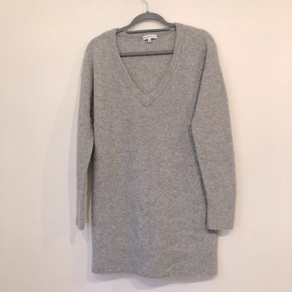 Aritzia Community grey knit v neck sweater dress. Size S. - Picture 1 of 1